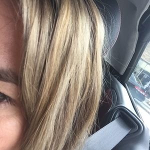 Meet your Posher, Dawne